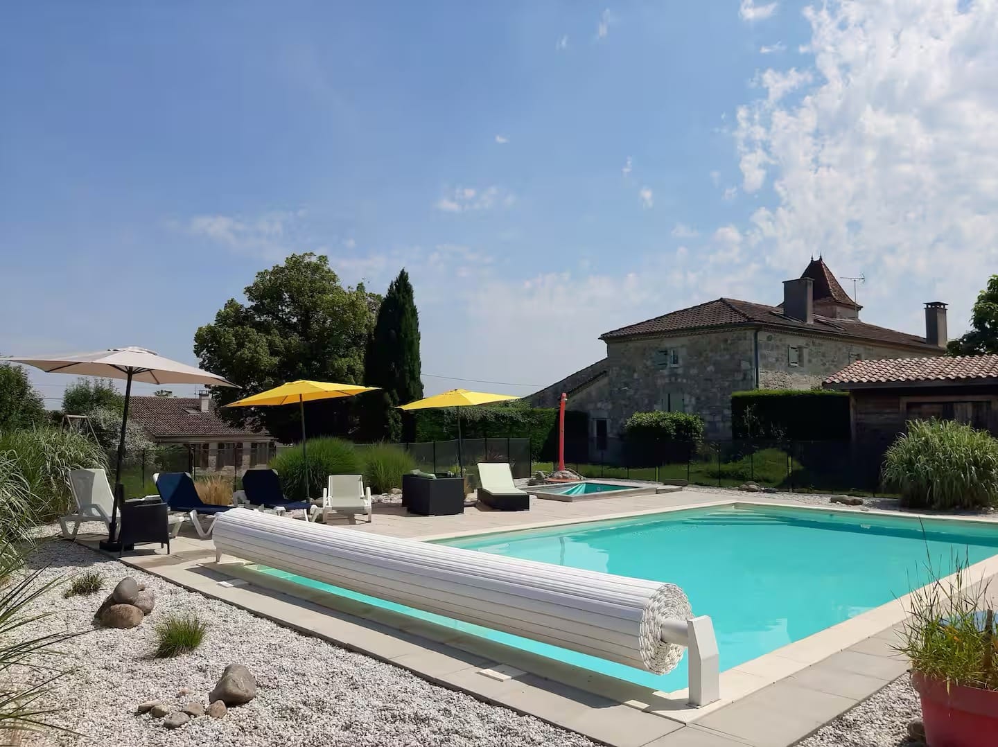 photo_10f8b2d97314bf9a624bd09892394c15