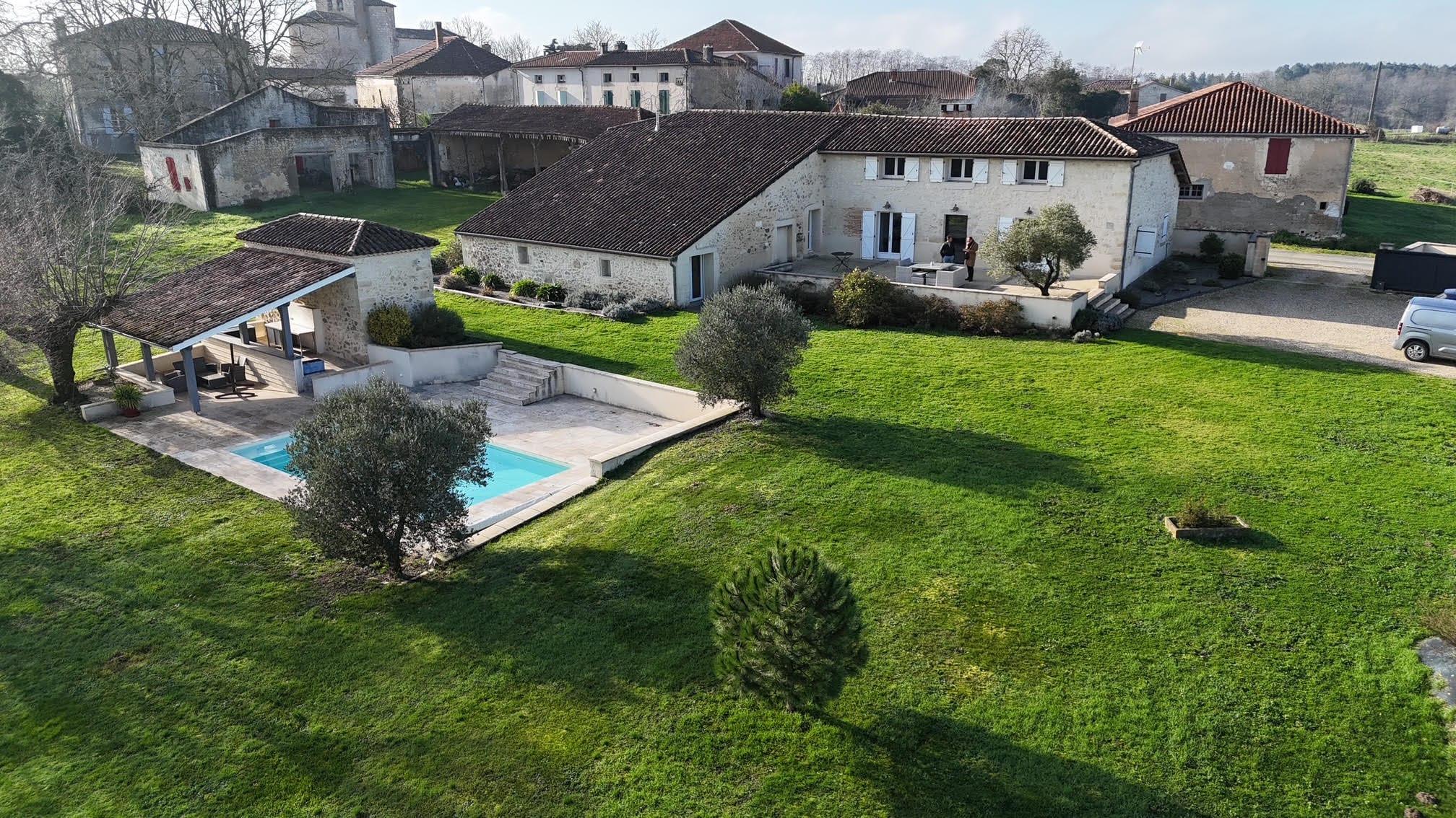 photo_4e402ad0494fb77f50affe622adc3d6a