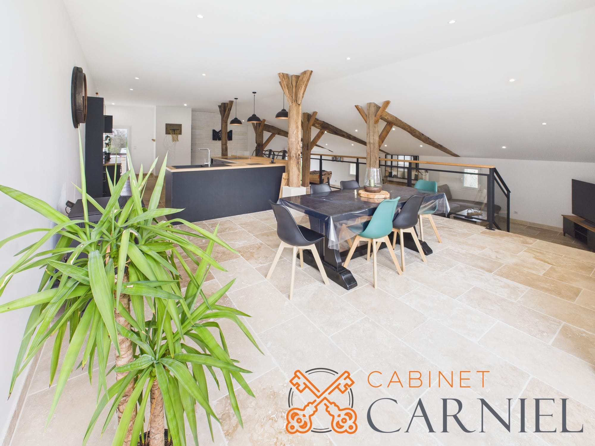 photo_e05650de7fc97c706c1ab650b93020b7